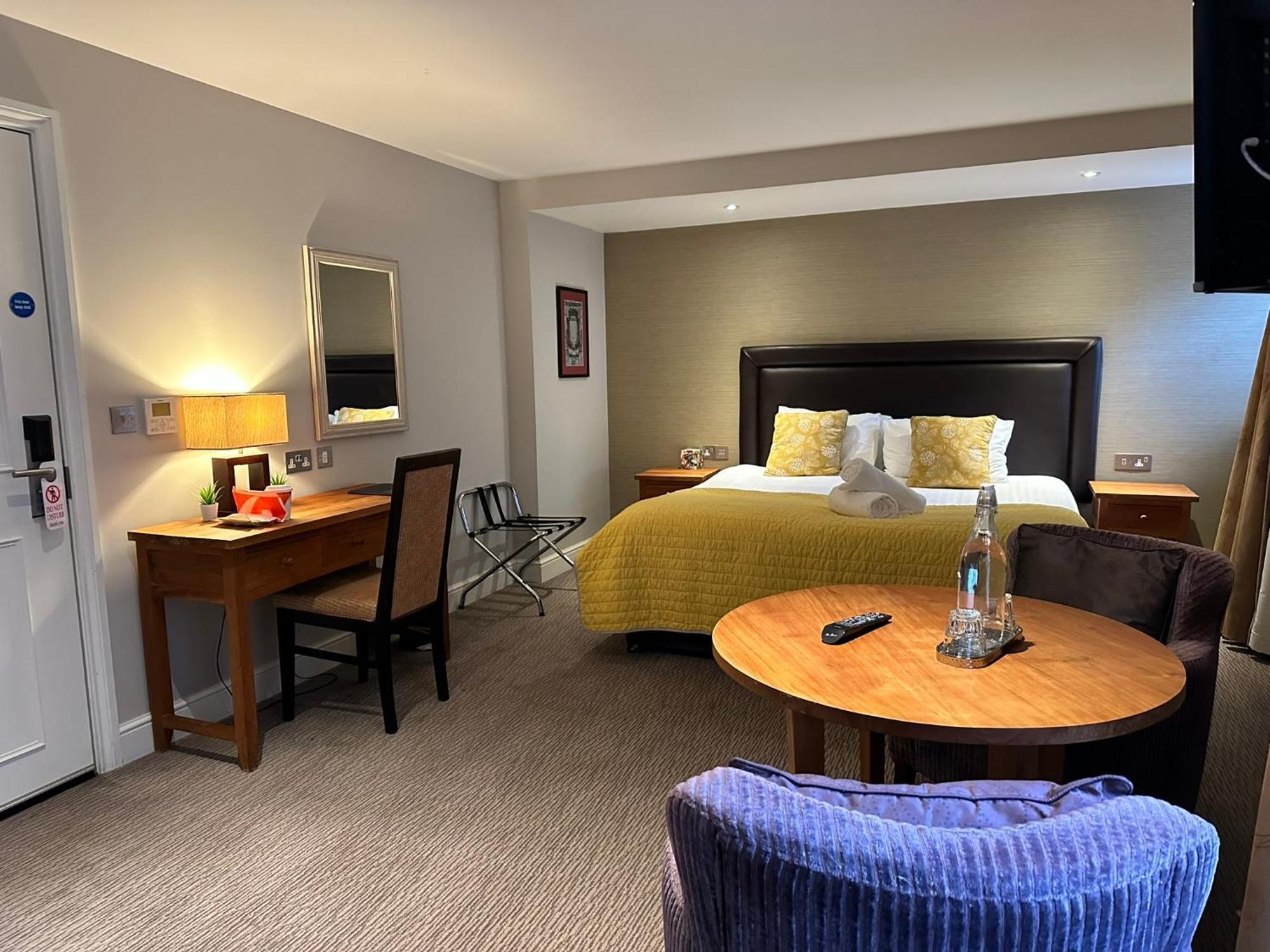 Goswell House Hotel Central Виндзор Экстерьер фото