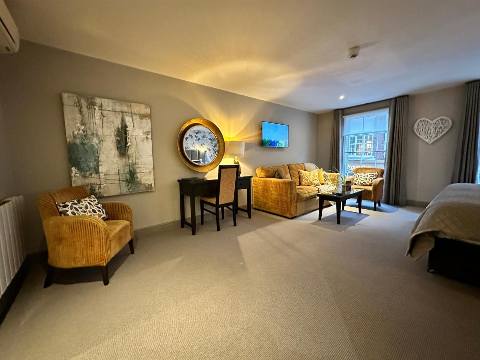 Goswell House Hotel Central Виндзор Экстерьер фото